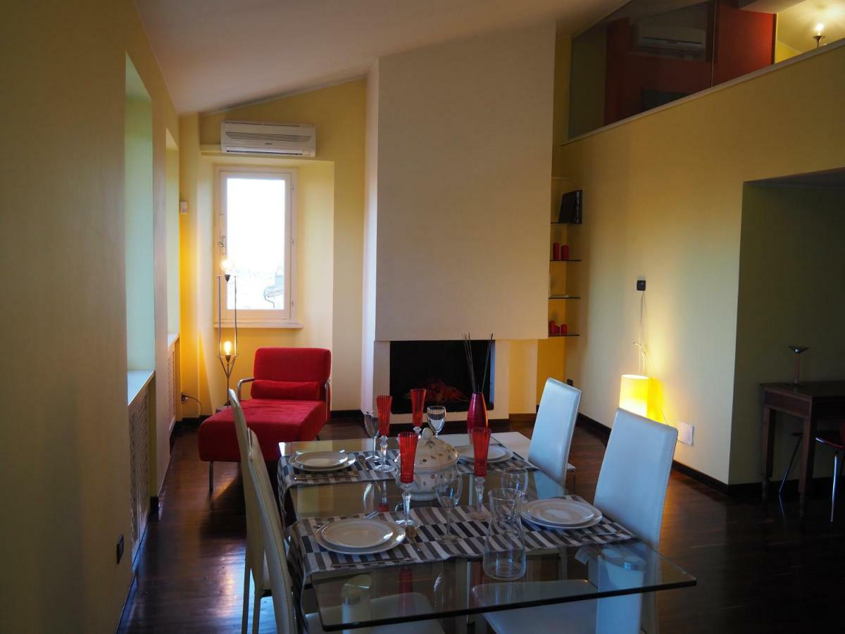 Trompe L'Oeil Apartment Perugia Luaran gambar